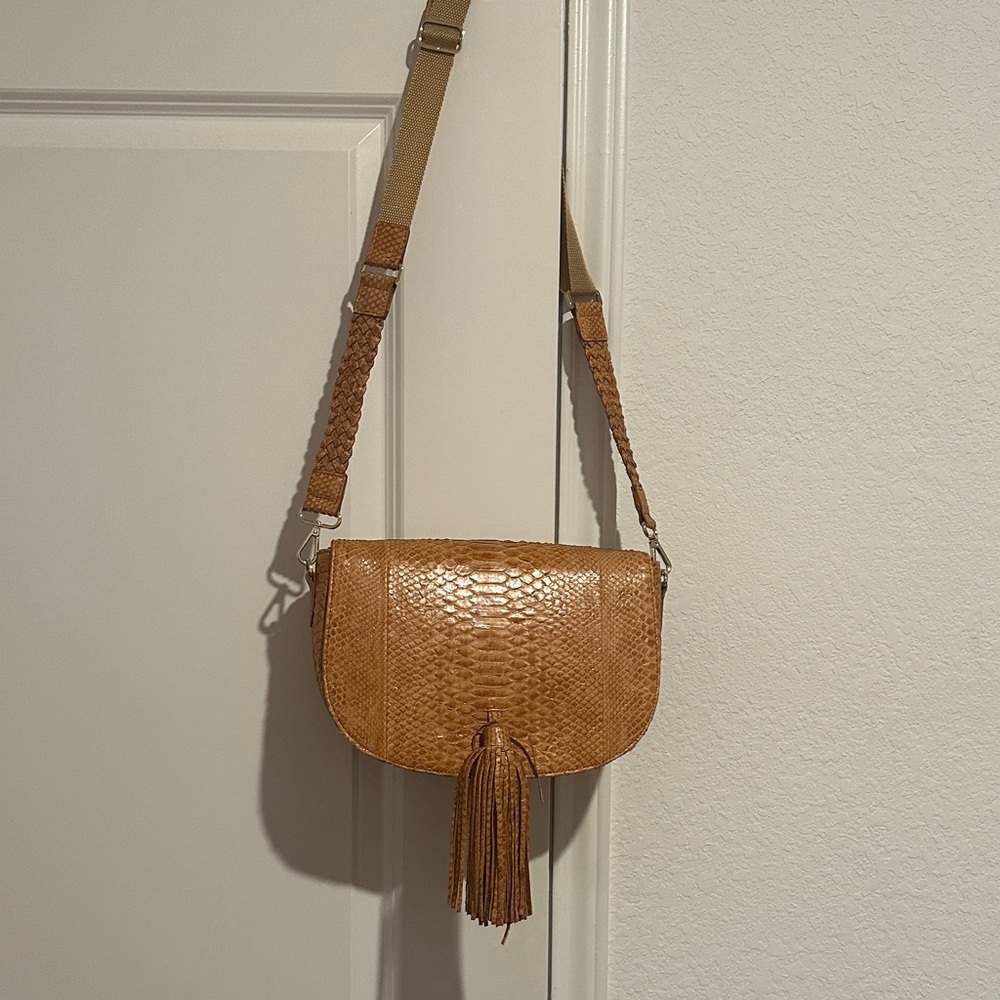 Elegant Brown Crossbody Bag with Tassel